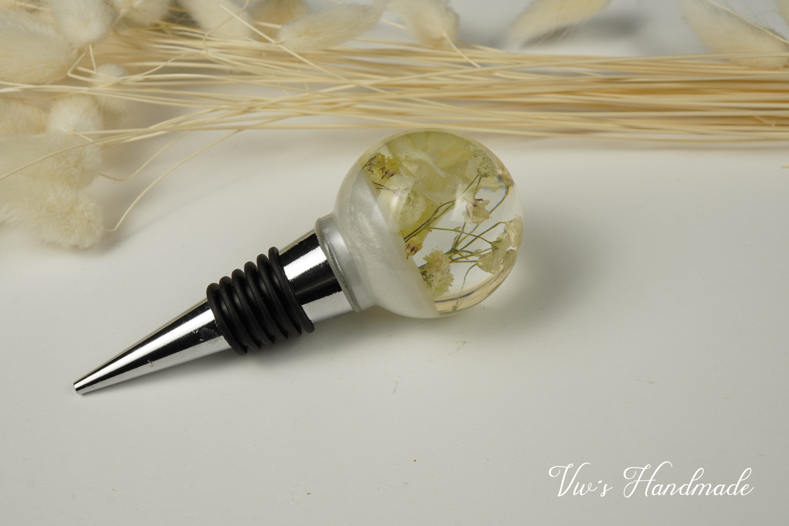 Brautstrauß konservieren in Weinstopfen Epoxidharz – Bild 2