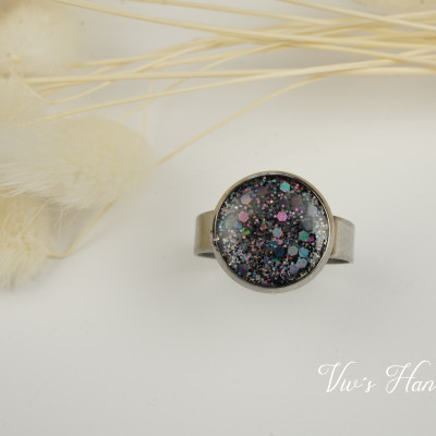 Ring Schwarz/Glitzerplättchen Epoxidharz