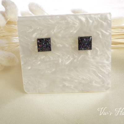 Ohrstecker Viereckig Schwarze Glitzerplättchen Epoxidharz